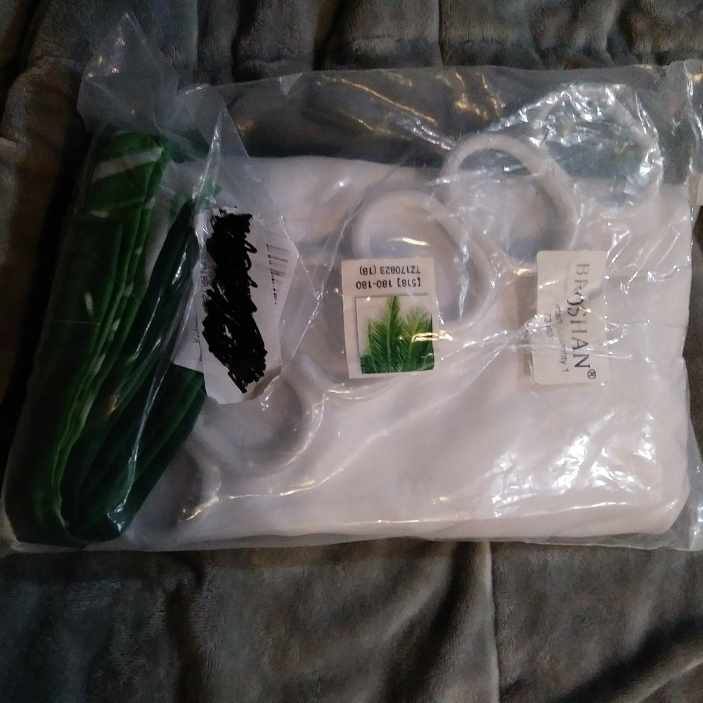 Broshan/Shower curtain/Tropical Leaves